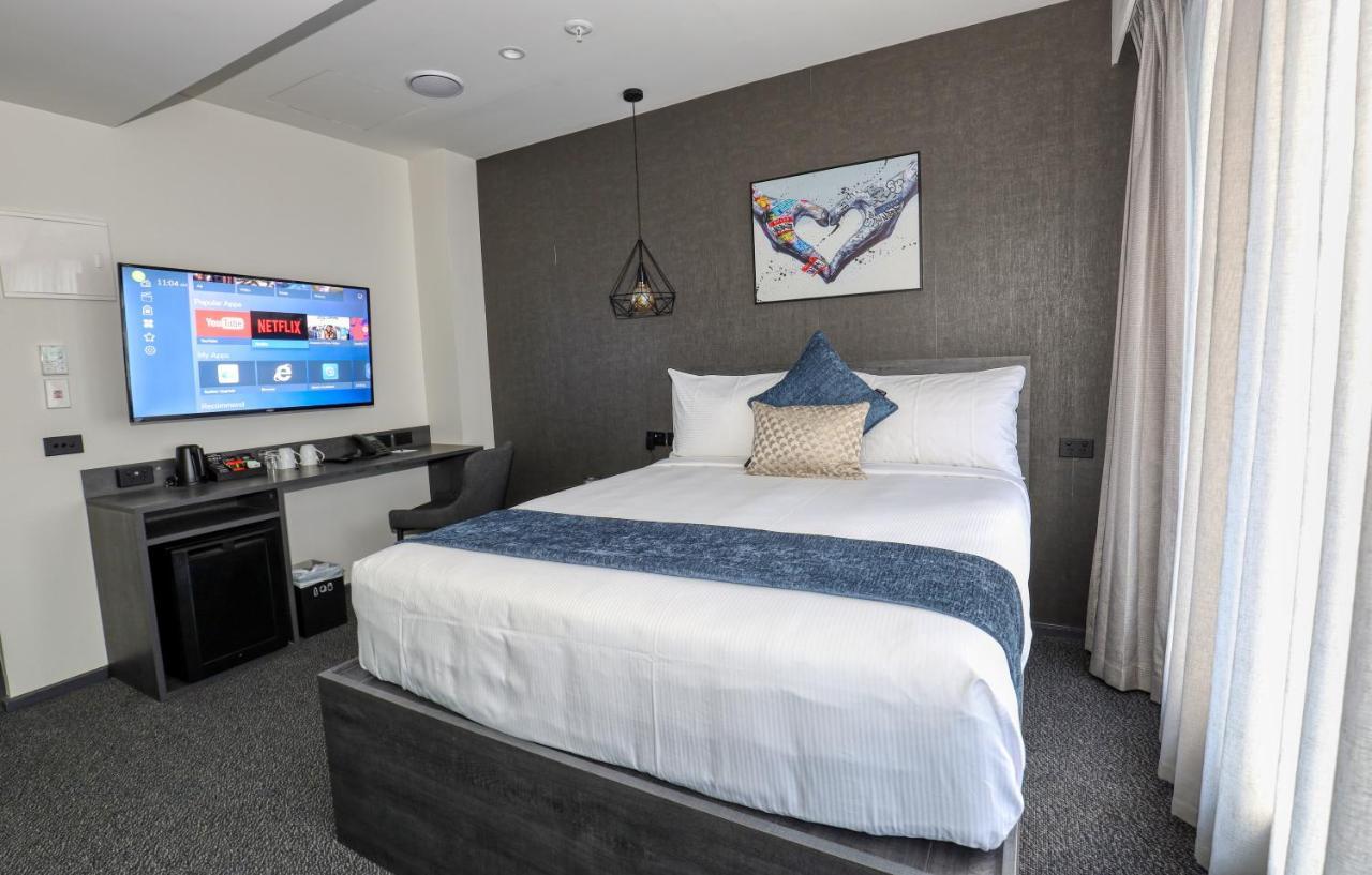 Microtel By Wyndham Wellington Exteriör bild