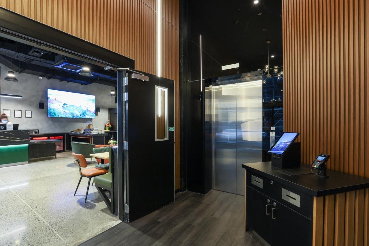 Microtel By Wyndham Wellington Exteriör bild